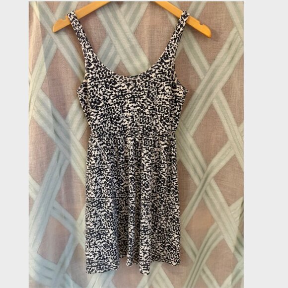 Stretchy Blue and White Spotted H&M Dress - Picture 1 of 5